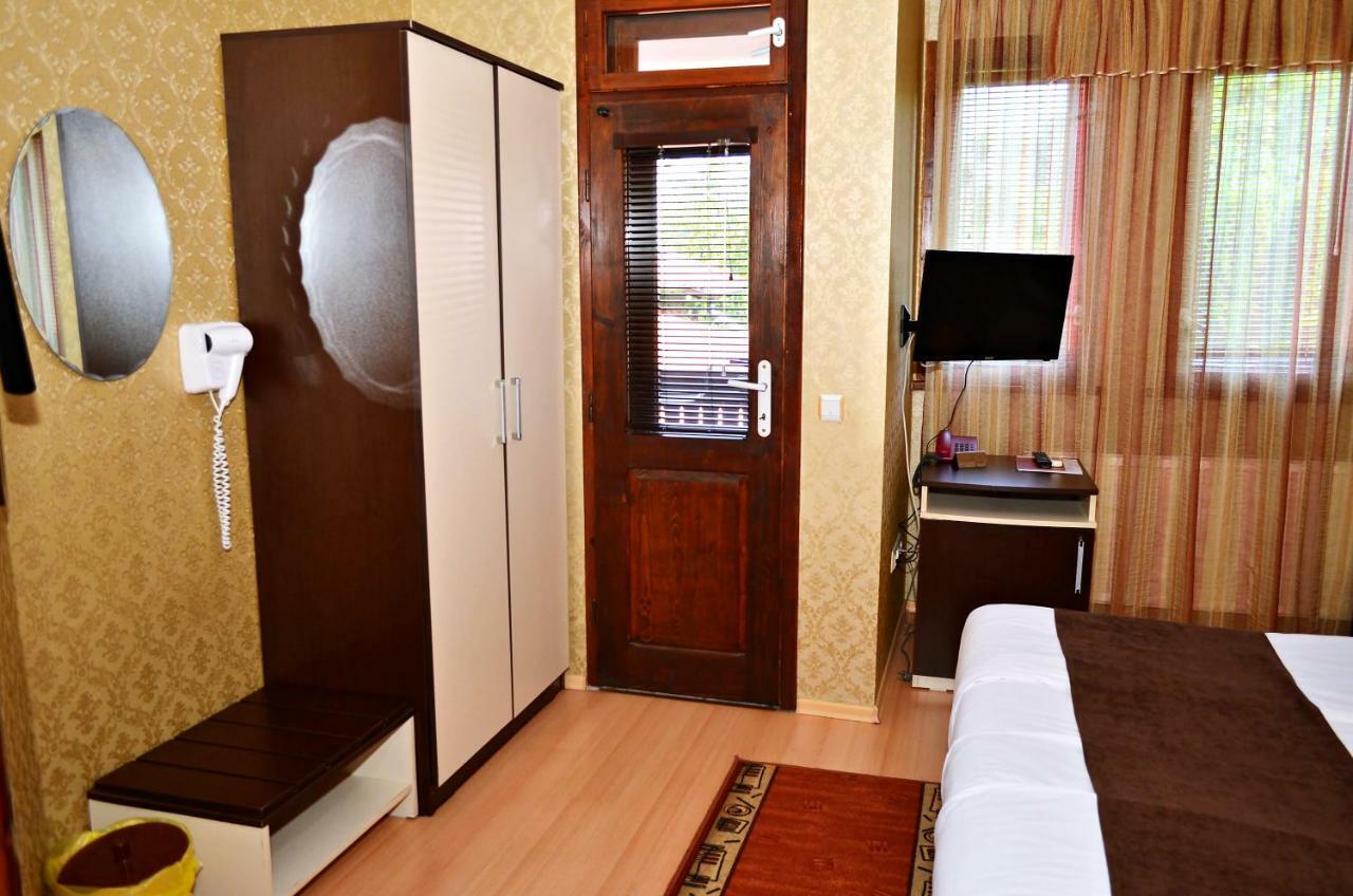 Family Hotel Maraya Arbanassi Exterior foto