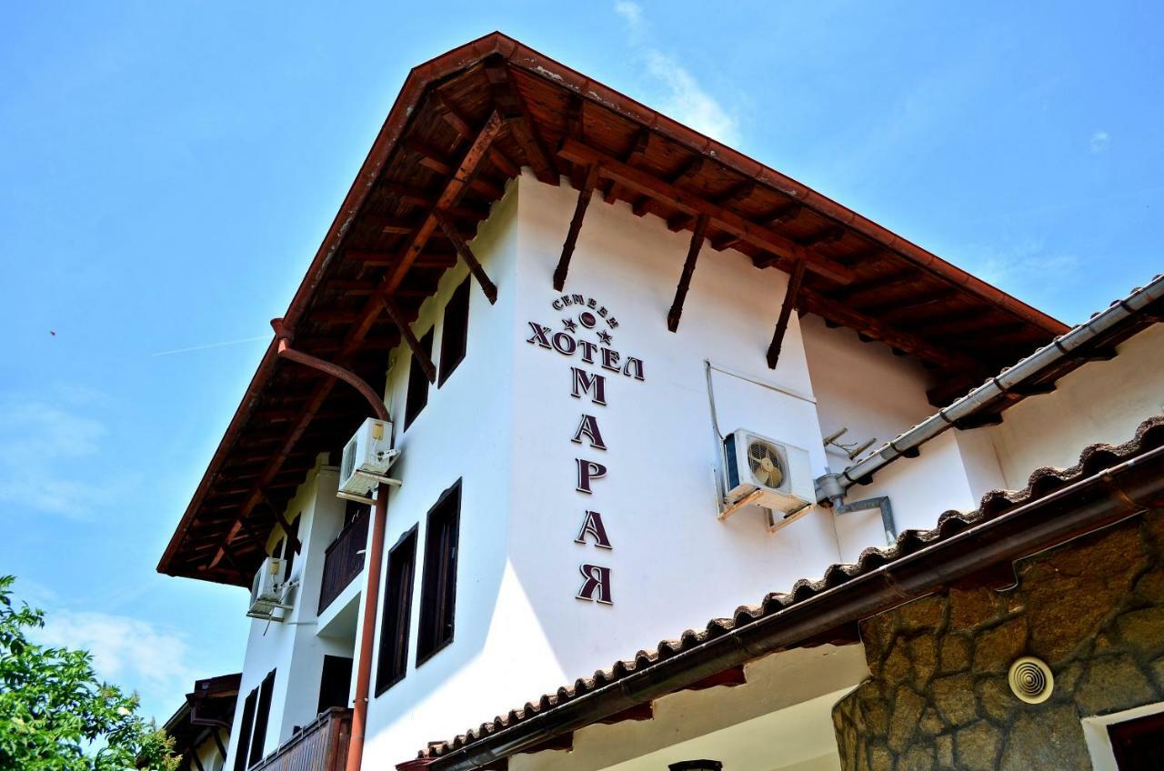Family Hotel Maraya Arbanassi Exterior foto