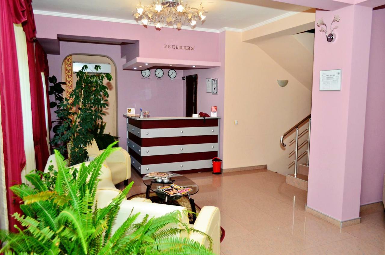 Family Hotel Maraya Arbanassi Exterior foto