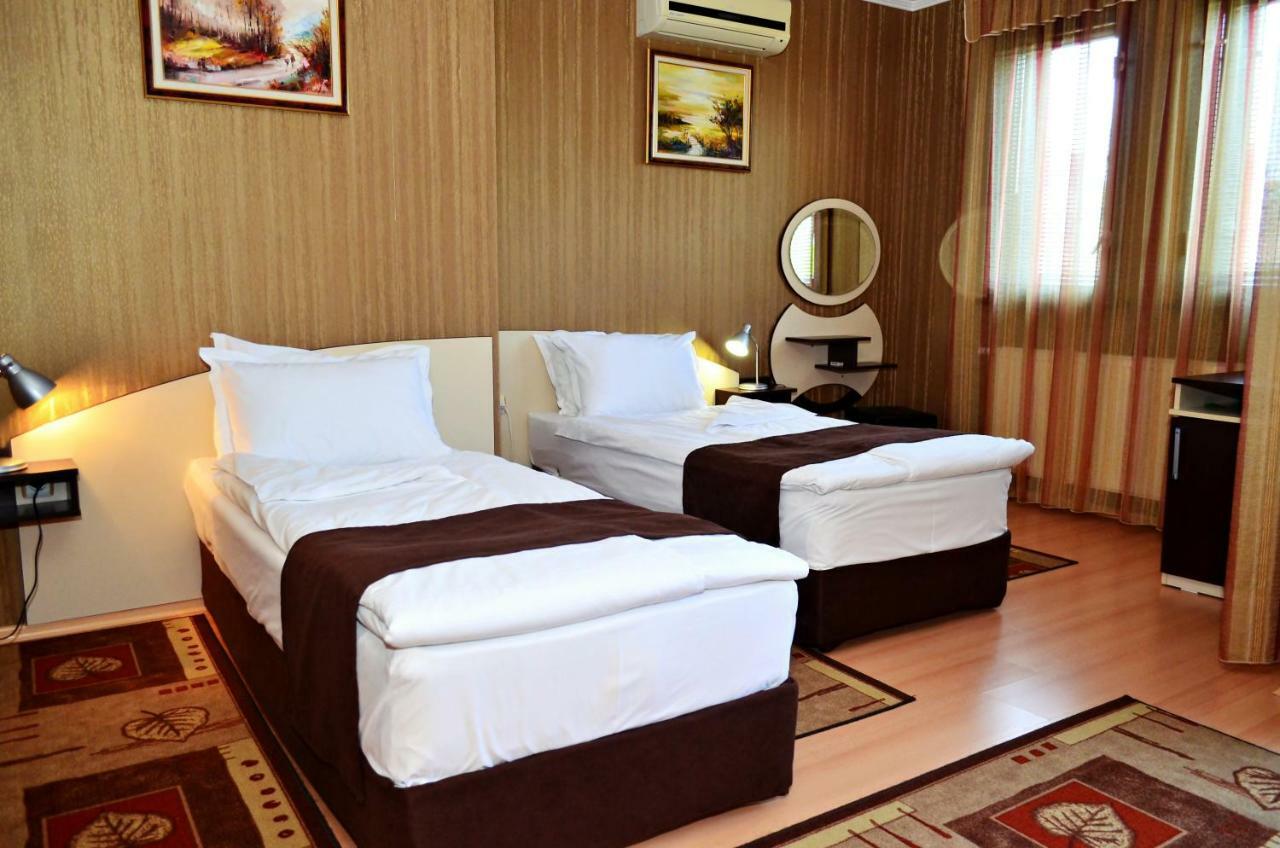 Family Hotel Maraya Arbanassi Exterior foto